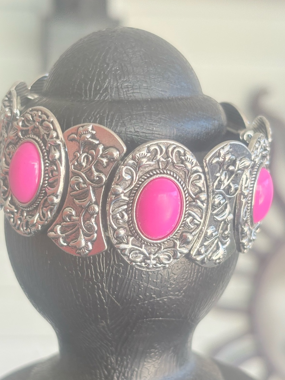 Vintage-Style Silver Bracelet with Hot Pink Cabochons